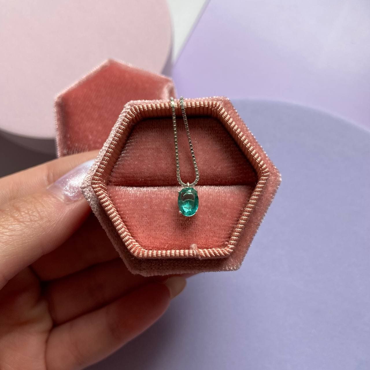 Colar de Prata Ponto de Luz Oval Verde