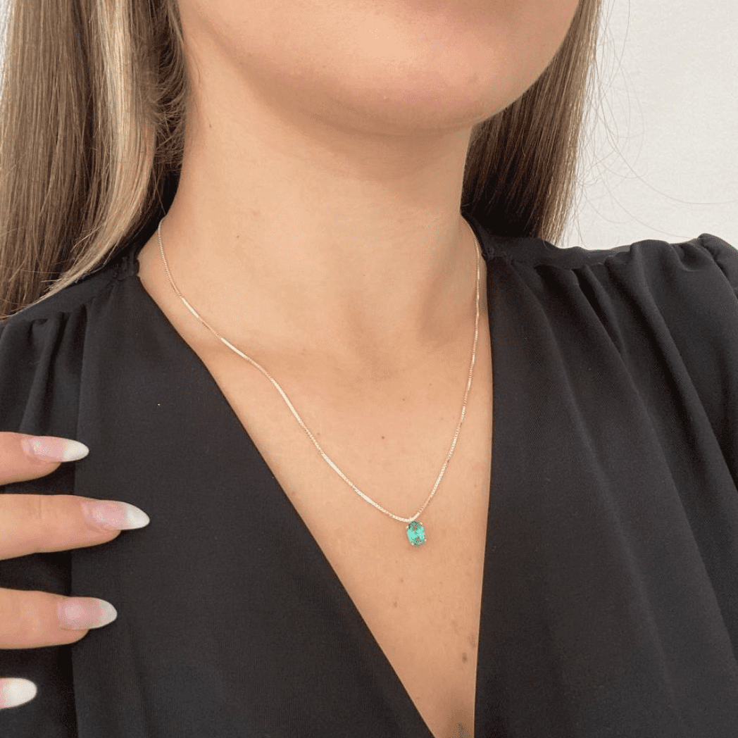 Colar de Prata Ponto de Luz Oval Verde