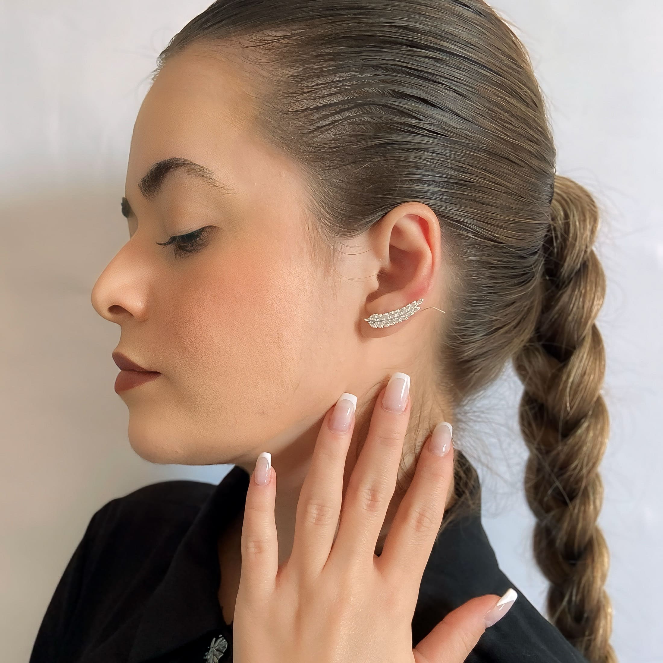 Brinco de Prata Ear Cuff Pena