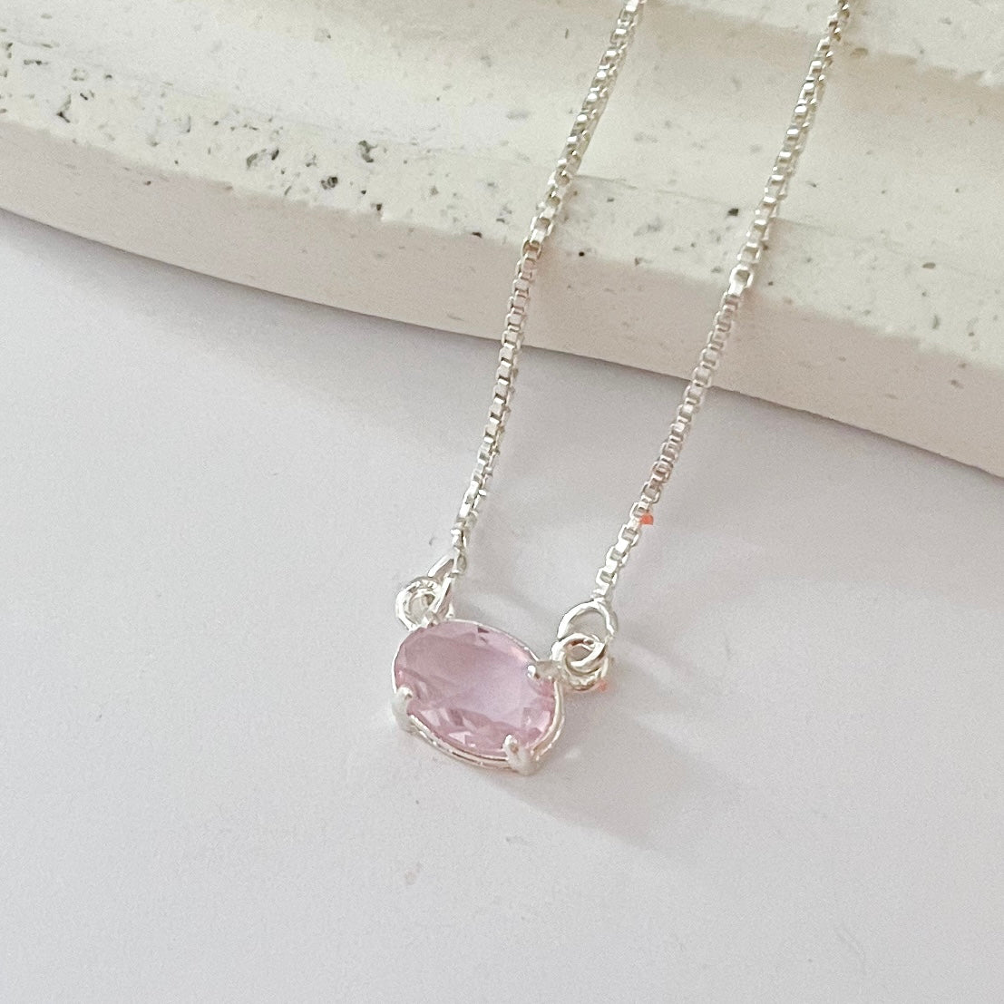 Colar de Prata Zircônia Oval Rosa